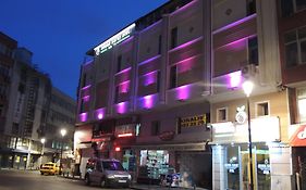 Adana Saray Hotel